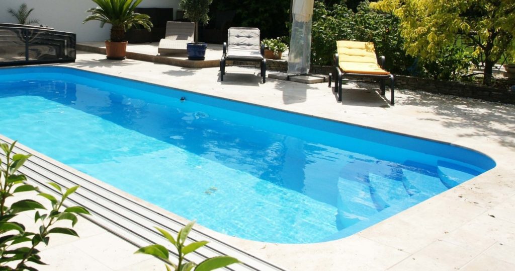 Salzwasserpool Vorteile - Was spricht für Salzwasser?